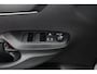 Toyota Yaris 1.5 Hybrid 130 Executive | Stuur en stoelverwarming | Stof - Leder | Parkeersensoren | 17 " Lichtmetalen velgen |