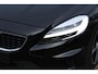 Volvo V40 T3 Automaat Polar+ Sport | | Panoramdak| Premium audio| | Alarmklasse 3|Achteruitrijcamera | Stoelverwarming voorzijde | Panoramadak | Full map navigatie | Parkeersensoren achter | DAB+ radio | Bluetooth telefoonverbinding |