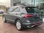 Volkswagen Tiguan 1.4 TSI 245pk DSG eHybrid Elegance / Zwenkbare Trekhaak / Panoramadak / Elek Achterklep Met Virtual Pedal / LED Matrix / Camera / 18'' LMV / Navigatie / Carplay