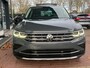 Volkswagen Tiguan 1.4 TSI 245pk DSG eHybrid Elegance / Zwenkbare Trekhaak / Panoramadak / Elek Achterklep Met Virtual Pedal / LED Matrix / Camera / 18'' LMV / Navigatie / Carplay