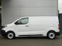 Citroën E-Jumpy L2 75 kWh 136pk | Airco | Cruise control | Bluetooth radio | Audiobediening stuurwiel | Parkeersensoren achter | Bestuurdersstoel comfort | Bank voorpassagiers | Tussenwand comfort met raam | Reservewiel
