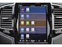 Volvo XC90 T8 Recharge AWD Ultra Bright - Luchtvering - Panorama/schuifdak - IntelliSafe Assist & Surround - 360º Camera - Bowers & Wilkins audio - Adaptieve LED koplampen - Verwarmde voorstoelen, stuur & achterbank - Parkeersensoren voor & achter - Elektr. bedienb. voorstoelen met geheugen - Head up display - Draadloze tel. lader - Extra getint glas - Elektr. inklapbare trekhaak - 21' LMV