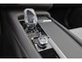 Volvo XC90 T8 Recharge AWD Ultra Bright - Luchtvering - Panorama/schuifdak - IntelliSafe Assist & Surround - 360º Camera - Bowers & Wilkins audio - Adaptieve LED koplampen - Verwarmde voorstoelen, stuur & achterbank - Parkeersensoren voor & achter - Elektr. bedienb. voorstoelen met geheugen - Head up display - Draadloze tel. lader - Extra getint glas - Elektr. inklapbare trekhaak - 21' LMV