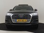 Audi Q5 50 TFSI e quattro S edition 300pk | Lederen bekleding | B&O audio | 360 camera | Panorama dak | Park assist | Electrische stoelen | Adaptief Cruise control | Dodehoekdetectie | 19"LMV