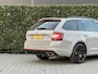 Skoda Octavia Combi 2.0 TSI RS 230 Business, NAVI, CRUISE, CLIMATE CONTROL, STOELVERWARMING, ELEKTRISCHE KOFFERKLEP, LED, PDC, LICHTMETAAL 18"