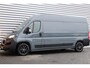 Peugeot Boxer 2.2 BlueHDI 140PK L3H2 / NAVI / CLIMA / LED / PDC / / 17" LMV / TREKHAAK / SIDEBARS / OPRIJPLAAT / 1E EIGENAAR / NIEUWSTAAT !!