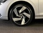 Volkswagen Golf 2.0 TDI Style Pano/ VirtualCockpit/ Trekhaak/ Stuurverwarming/ IQ LED/ACC/ Memoryseat/ Ambient/ Carplay