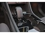 Volvo XC40 Recharge Twin Ultimate 82 kWh - Panorama/schuifdak - IntelliSafe Assist & Surround - 360º Camera - Harman/Kardon audio - Verwarmde voorstoelen & stuur - Parkeersensoren voor & achter - Elektr. bedienb. voorstoelen met geheugen links - Draadloze tel. lader - Extra getint glas - Warmtepomp - 19' LMV