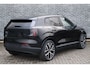 Volvo EX30 Single Motor Ext Range Plus Black Ed Europa 69 kWh Adaptieve Cruise Control | 20" Lichtmetalen velgen | Parkeersensoren voor + achter | Stoelverwarming | Verwarmd stuurwiel | Elektr. verstelbare voorstoelen | Google Service | Harman Kardon Audio | Parkeercamera