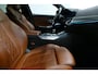 BMW 3-Serie Touring 330e xDrive M Sport / M340i Diffuser / Black Diamond M Grill / M340i M Sport bumper pakket / Schuif-/kanteldak / Elektr. verstelbare voorstoelen (links met memory) / Stoelverwarming / Apple Carplay - Android Auto / Achteruitrijcamera / Trekhaak (zwenkbaar) / Luxe lederen bekleding / 19'' LMV / Shadow Line / Full LED / Cruise Control / Draadloze telefoonlader