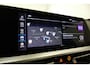 BMW 3-Serie Touring 330e xDrive M Sport / M340i Diffuser / Black Diamond M Grill / M340i M Sport bumper pakket / Schuif-/kanteldak / Elektr. verstelbare voorstoelen (links met memory) / Stoelverwarming / Apple Carplay - Android Auto / Achteruitrijcamera / Trekhaak (zwenkbaar) / Luxe lederen bekleding / 19'' LMV / Shadow Line / Full LED / Cruise Control / Draadloze telefoonlader