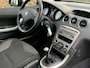 Peugeot 308 1.6 HDiF XT, 2e eigenaar, Panoramadak, PDC, Climate control, Cruise control, Radio/CD.