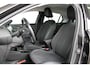 Opel Corsa 1.2 Elegance | Navigatiesysteem | Parkeersensoren | Achteruitrijcamera | LED koplampen | 17" Lichtmetalen velgen |