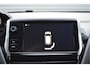 Peugeot 208 1.2 PureTech Active O.a: PDC, Clima, Navi, Cruise, Carplay, DAB, Etc. All-in prijs!