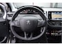 Peugeot 208 1.2 PureTech Active O.a: PDC, Clima, Navi, Cruise, Carplay, DAB, Etc. All-in prijs!