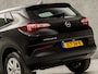 Opel Grandland X 1.2 Turbo Sport Automaat (APPLE CARPLAY, GROOT NAVI, PARKEERSENSOREN, SPORTSTOELEN, CRUISE, LANE ASSIST, NIEUWSTAAT)