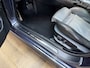 BMW 5-Serie 525i INDIVIDUAL / M-Sport / TOLEDOBLAU MET. / Schuif-Kanteldak / Leder / Memory / Stoelverwarming / Navigatie / Cruise / 17'' LMV