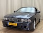BMW 5-Serie 525i INDIVIDUAL / M-Sport / TOLEDOBLAU MET. / Schuif-Kanteldak / Leder / Memory / Stoelverwarming / Navigatie / Cruise / 17'' LMV