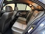 BMW 5-Serie 525i INDIVIDUAL / M-Sport / TOLEDOBLAU MET. / Schuif-Kanteldak / Leder / Memory / Stoelverwarming / Navigatie / Cruise / 17'' LMV