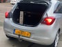 Opel Corsa 1.4 Edition/ sport pakket/AUTOMAAT/ nap/ 2e EIG/ dealeronderhouden/1jaar apk/ zeer nette auto.