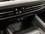 Volkswagen Golf 1.0 eTSI Sport Automaat (APPLE CARPLAY, GROOT NAVI, MEMORY SEATS, CAMERA, ALCANTARA, SPORTSTOELEN, GETINT GLAS, KEYLESS, SFEERVERLICHTING, LED PLUS KOPLAMPEN, NIEUWSTAAT)