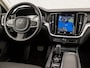 Volvo V60 2.0 B3 Sport 177Pk Automaat (APPLE CARPLAY, GROOT NAVI, CAMERA, ADAPTIVE CRUISE, SPORTSTOELEN, GETINT GLAS, KEYLESS, ELEK ACHTERKLEP, NIEUWSTAAT)