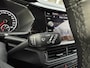 Volkswagen T-Cross 1.0 TSI Life / Adaptive Cruise / Carplay / Navigatie / Airco / Achteruitrij- camera /
