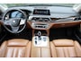 BMW 7-Serie 740i High Executive | NL-AUTO! | 1E EIGENAAR! | LUCHT VERING | TREKHAAK | ALL SEASON | 360° CAMERA | DODE HOEK | DEALER OH! | ADAPTIVE CRUISE | LEDER | PRACHTIGE STAAT!