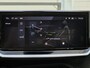 Peugeot 208 GT 1.2 Hybrid 110pk e-DCS6 | ALCANTARA | STOELVERW. | NAVI | ADAPTIVE CRUISE | 360° CAMERA | DODEHOEKBEW. | CLIMA | ALL-SEASONBANDEN |