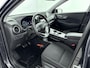 Hyundai Kona Electric EV Fashion 64 kWh | Lane Assist | Dodehoek Detectie | Adaptive Cruise | Soh 95,8% |