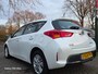 Toyota Auris 1.8 Hybrid Aspiration 2e eigenaar dealer onderhouden achteruit camera airco cruis control cv op afs
