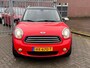 MINI Countryman Mini 1.6 Cooper Pepper 122PK! Stoelverwarming l Airco l 17'LMV l Two tone zwart dak! DEALER OH l TOPSTAAT!