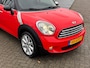 MINI Countryman Mini 1.6 Cooper Pepper 122PK! Stoelverwarming l Airco l 17'LMV l Two tone zwart dak! DEALER OH l TOPSTAAT!