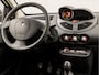 Renault Twingo 1.2-16V Sport (AIRCO, ELEK RAMEN, SPORTSTOELEN, LM VELGEN, NIEUWE APK, NIEUWSTAAT)