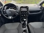 Renault Clio 1.2 16V met navigatie en stoelverwarming