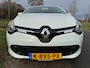 Renault Clio 1.2 16V met navigatie en stoelverwarming
