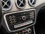 Mercedes-Benz CLA 180 AMG Sport Automaat (GROOT NAVI, LEDER/ALCANTARA, DIAMOND GRILL, GETINT GLAS, SPORTSTOELEN, CRUISE, ZWART HEMEL, LED KOPLAMPEN, NIEUWSTAAT)