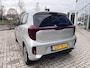 Kia Picanto 1.0 DPI ExecutiveLine Draadloze oplader telefoon | Stoel en Stuurverwarming | Led verlichting | 1e Eigenaar!!