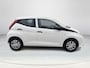 Toyota Aygo 1.0 VVT-i x-fun **AIRCO/ BLUETOOTH/ BEGRENZER/ 36 MAANDEN GARANTIE**