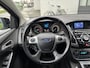 Ford Focus Wagon 1.0i EcoBoost Titanium 101 PK. Mooie,zuinige en zeer betrouwbare auto van de tweede eigenaar !!! Distributieriem en waterpomp vervangen bij 147.000 KM in juli 2023 !!