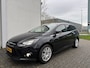 Ford Focus Wagon 1.0i EcoBoost Titanium 101 PK. Mooie,zuinige en zeer betrouwbare auto van de tweede eigenaar !!! Distributieriem en waterpomp vervangen bij 147.000 KM in juli 2023 !!