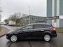 Ford Focus Wagon 1.0i EcoBoost Titanium 101 PK. Mooie,zuinige en zeer betrouwbare auto van de tweede eigenaar !!! Distributieriem en waterpomp vervangen bij 147.000 KM in juli 2023 !!