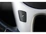 Kia Venga 1.4 CVVT Summer Edition | Trekhaak | Panoramadak | Achteruitrijcamera | Half-Leder | Cruise Control | Navigatie | !!
