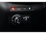 Jeep Compass 4xe 240 Plug-in Hybrid Electric Limited Stoel + Stuurverwarming | Camera | Digitaal Dashboard | 18" Lichtmetaal | Adaptieve Cruise | Leder/Stof | Clima  | Achteruitrijcamera | Airco (automatisch) | Apple Carplay/Android Auto|telefoonintegratie premium