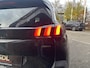 Peugeot 5008 1.2 PureTech GT-Line // SCHUIF-KANTELDAK // LEDER // ELEK. STOEL+GEHEUGEN // ADAPT. CRUISE // FULL LED // 360 CAMERA