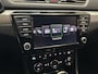 Skoda Superb COMBI 1.8 TSI STYLE BUSINESS AUTOMAAT GROOT NAVIGATIE CRUISE CONTROL STOELVERWARMING TREKHAAK LM VELGEN 18 INCH & INCL WINTERSET