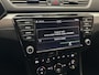 Skoda Superb COMBI 1.8 TSI STYLE BUSINESS AUTOMAAT GROOT NAVIGATIE CRUISE CONTROL STOELVERWARMING TREKHAAK LM VELGEN 18 INCH & INCL WINTERSET