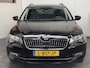 Skoda Superb COMBI 1.8 TSI STYLE BUSINESS AUTOMAAT GROOT NAVIGATIE CRUISE CONTROL STOELVERWARMING TREKHAAK LM VELGEN 18 INCH & INCL WINTERSET