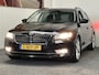 Skoda Superb COMBI 1.8 TSI STYLE BUSINESS AUTOMAAT GROOT NAVIGATIE CRUISE CONTROL STOELVERWARMING TREKHAAK LM VELGEN 18 INCH & INCL WINTERSET