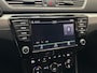 Skoda Superb COMBI 1.8 TSI STYLE BUSINESS AUTOMAAT GROOT NAVIGATIE CRUISE CONTROL STOELVERWARMING TREKHAAK LM VELGEN 18 INCH & INCL WINTERSET